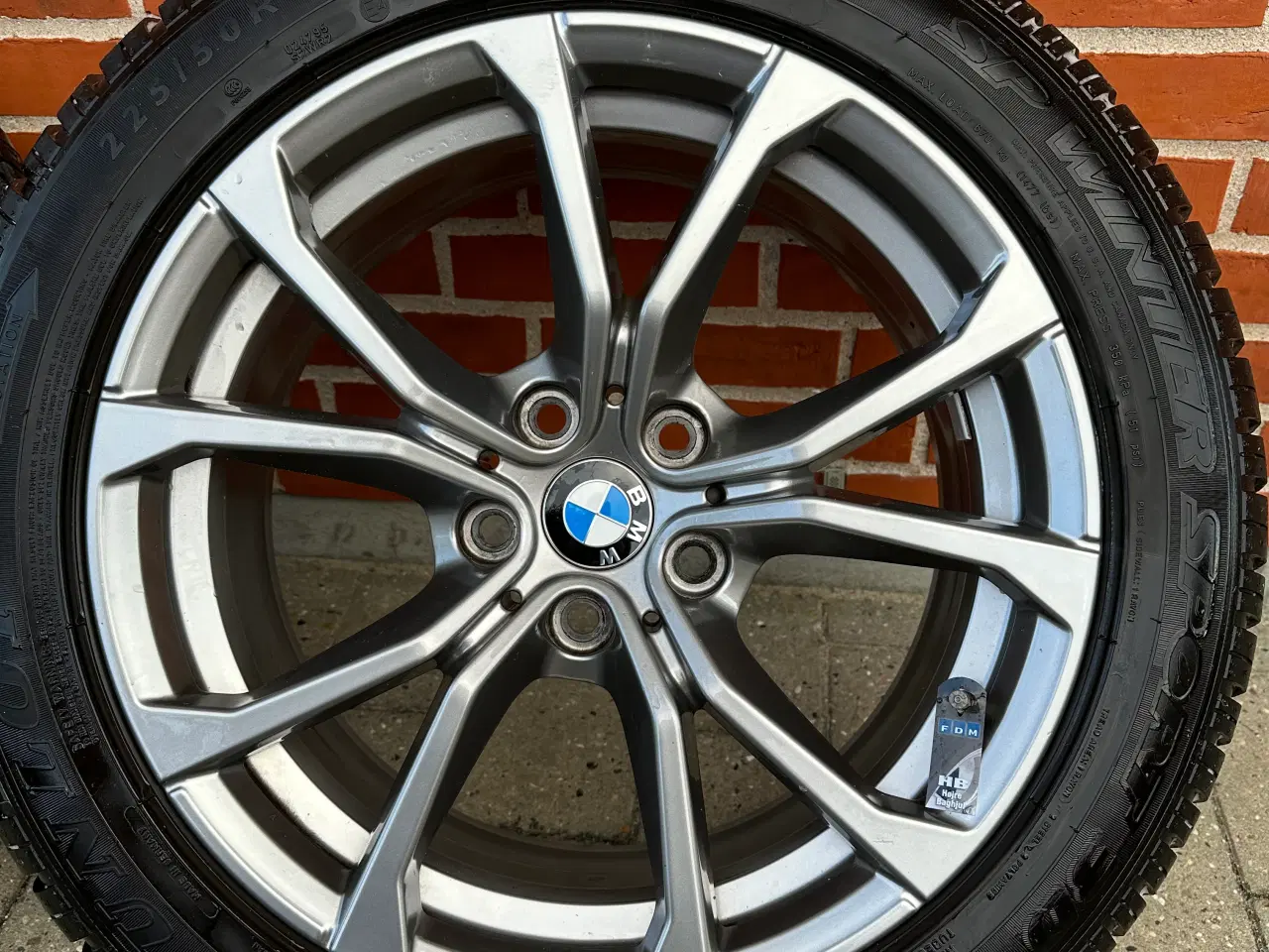 Billede 2 - Vinterdæk 17” BMW style 776