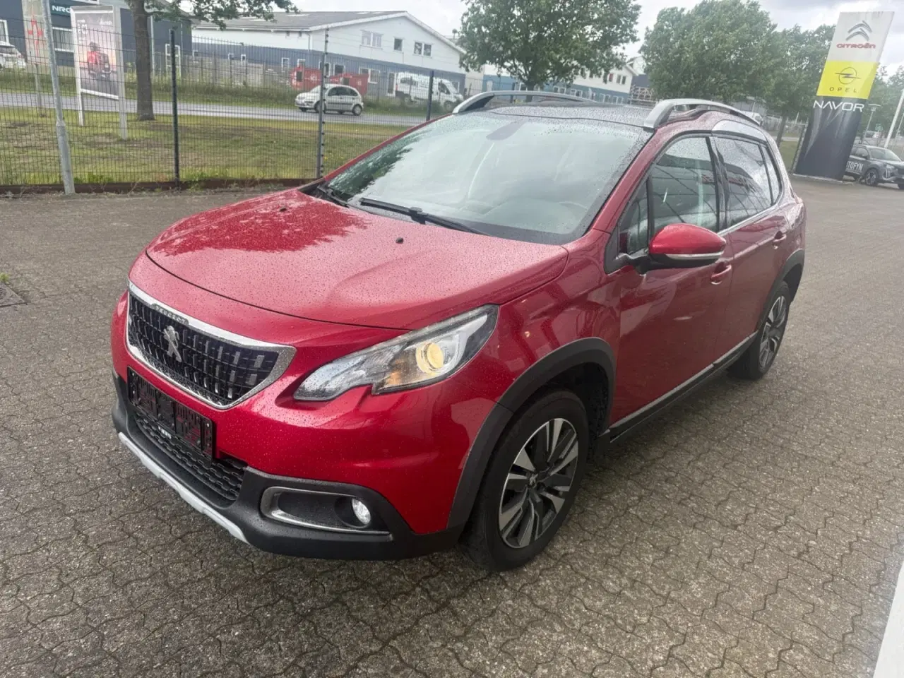 Billede 4 - Peugeot 2008 1,2 e-THP 110 Selection Sky