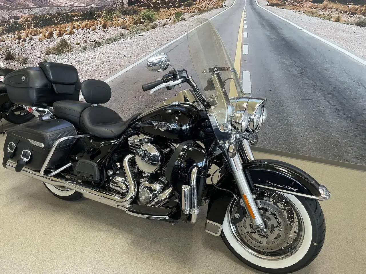 Billede 2 - Harley-Davidson FLHRC Road King Classic 96"