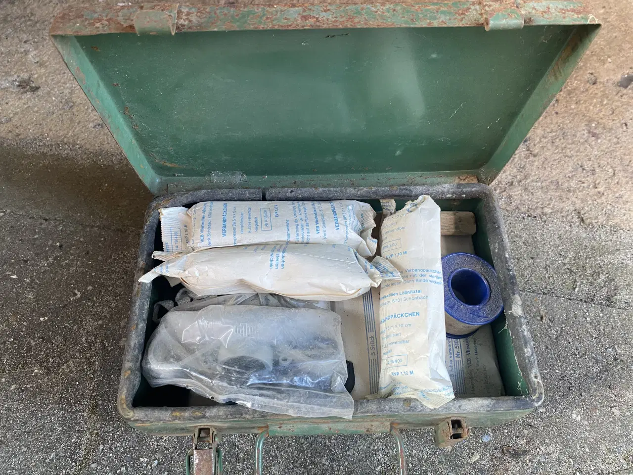 Billede 2 - Militær og krigseffekter