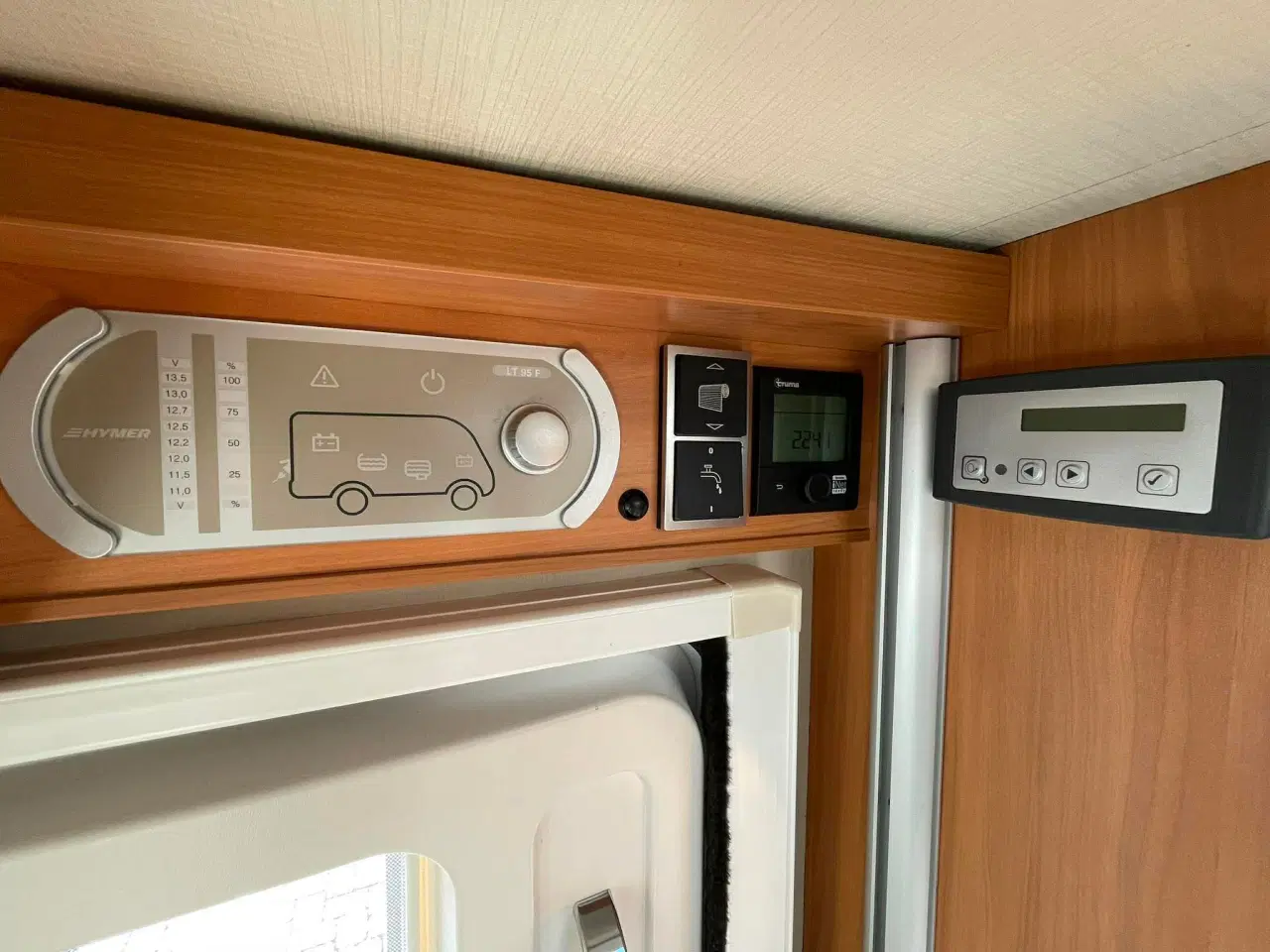 Billede 7 - Autocamper Hymer EX 588