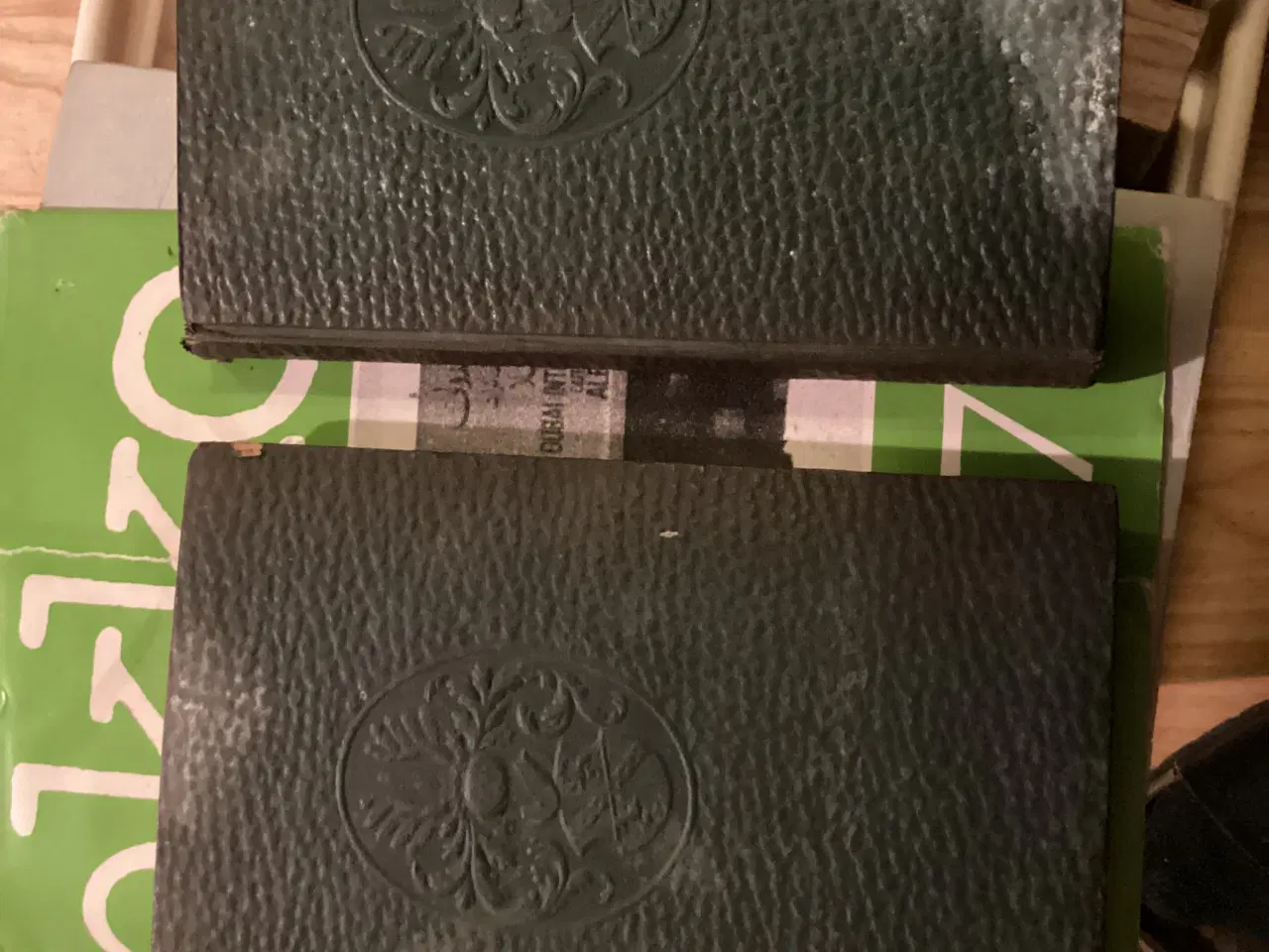 Billede 5 - To stk. bøger. Ring på 40959567. Mvh Henrik