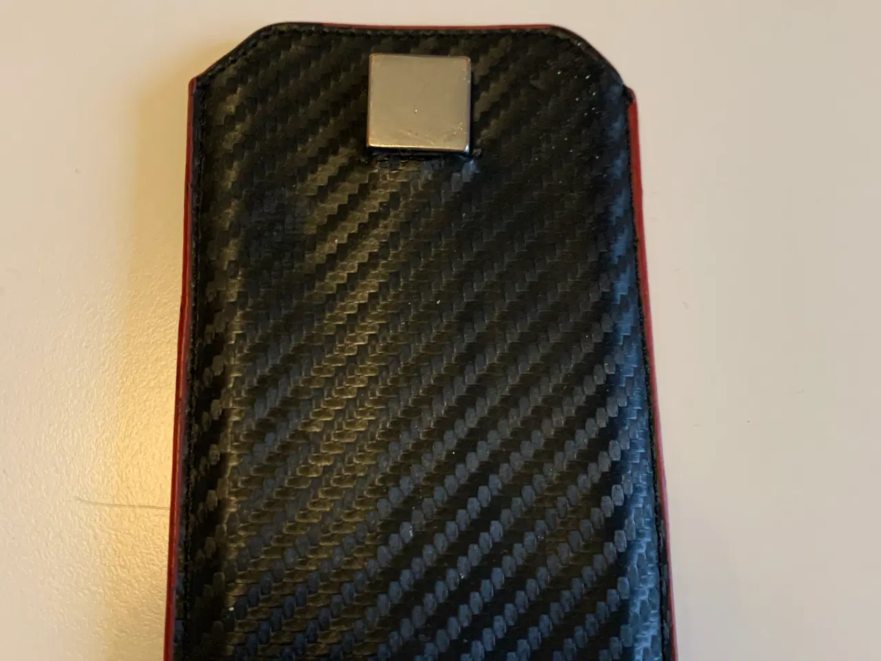 Billede 2 - BMW CARBON IPHONE 5/5S COVER PLUS HOLDER TIL BIL 