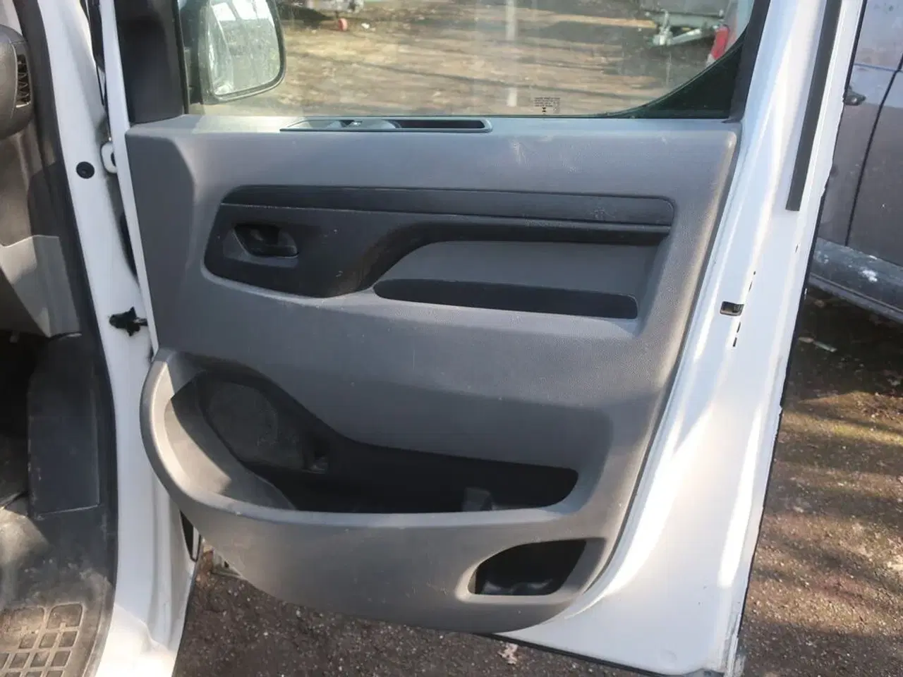 Billede 21 - Varebil CITROEN JUMPY 2.0 BLUEHDI 120 HK