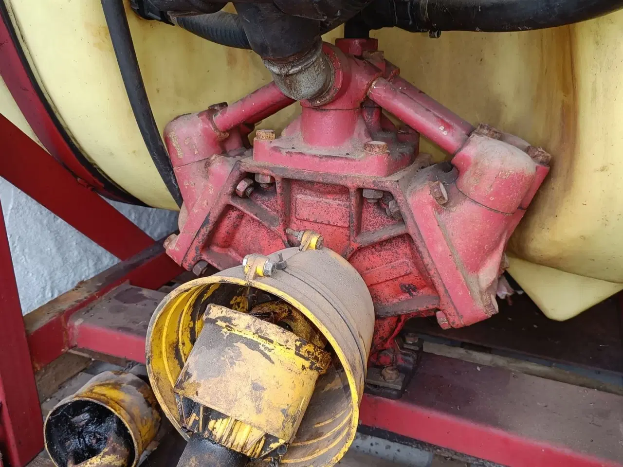 Billede 5 - Hardi Hardi sprøjte 1000 liter uden bom (momsfri)