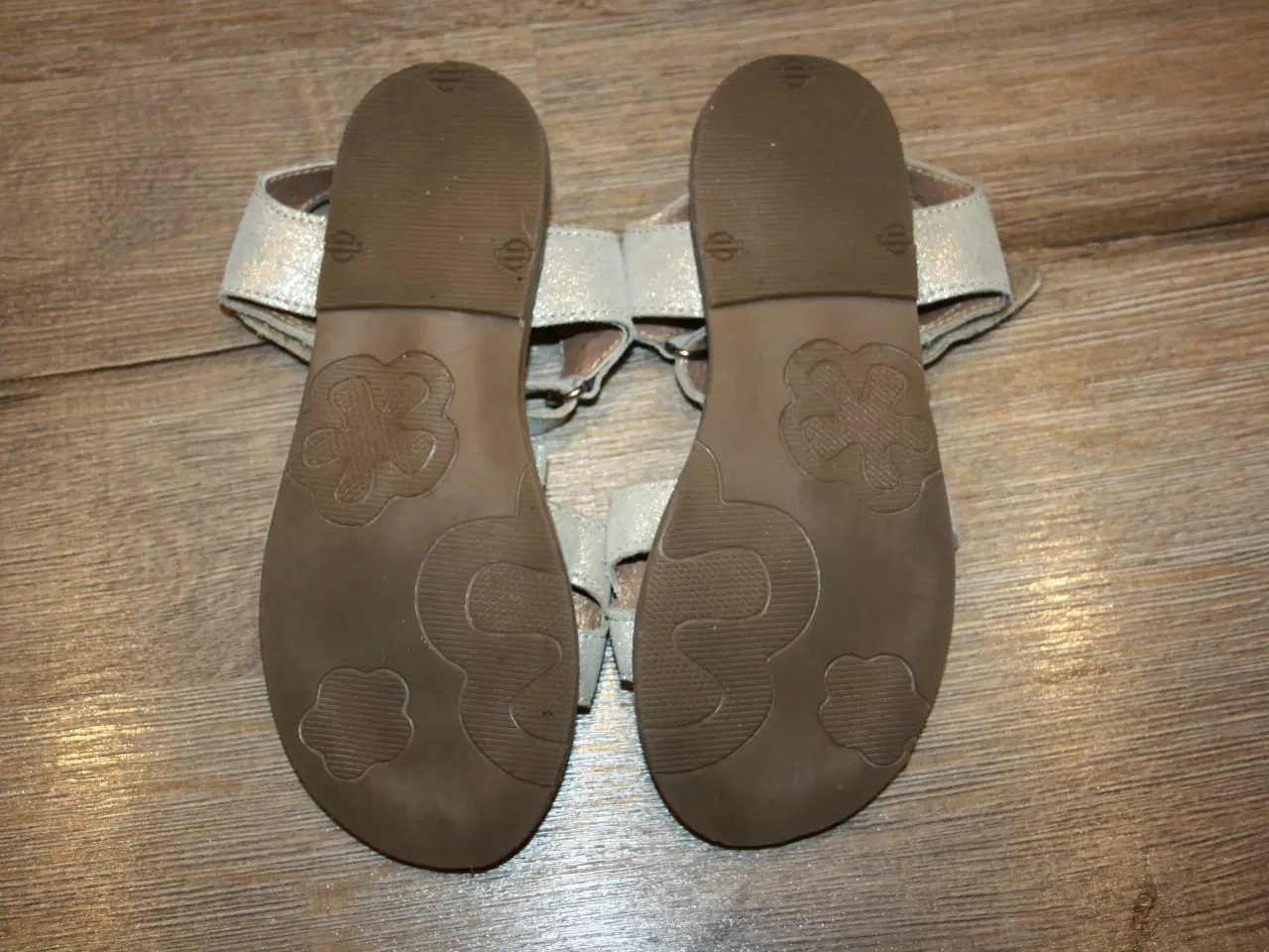 Billede 3 - NY* sandaler fra VRS i str.31