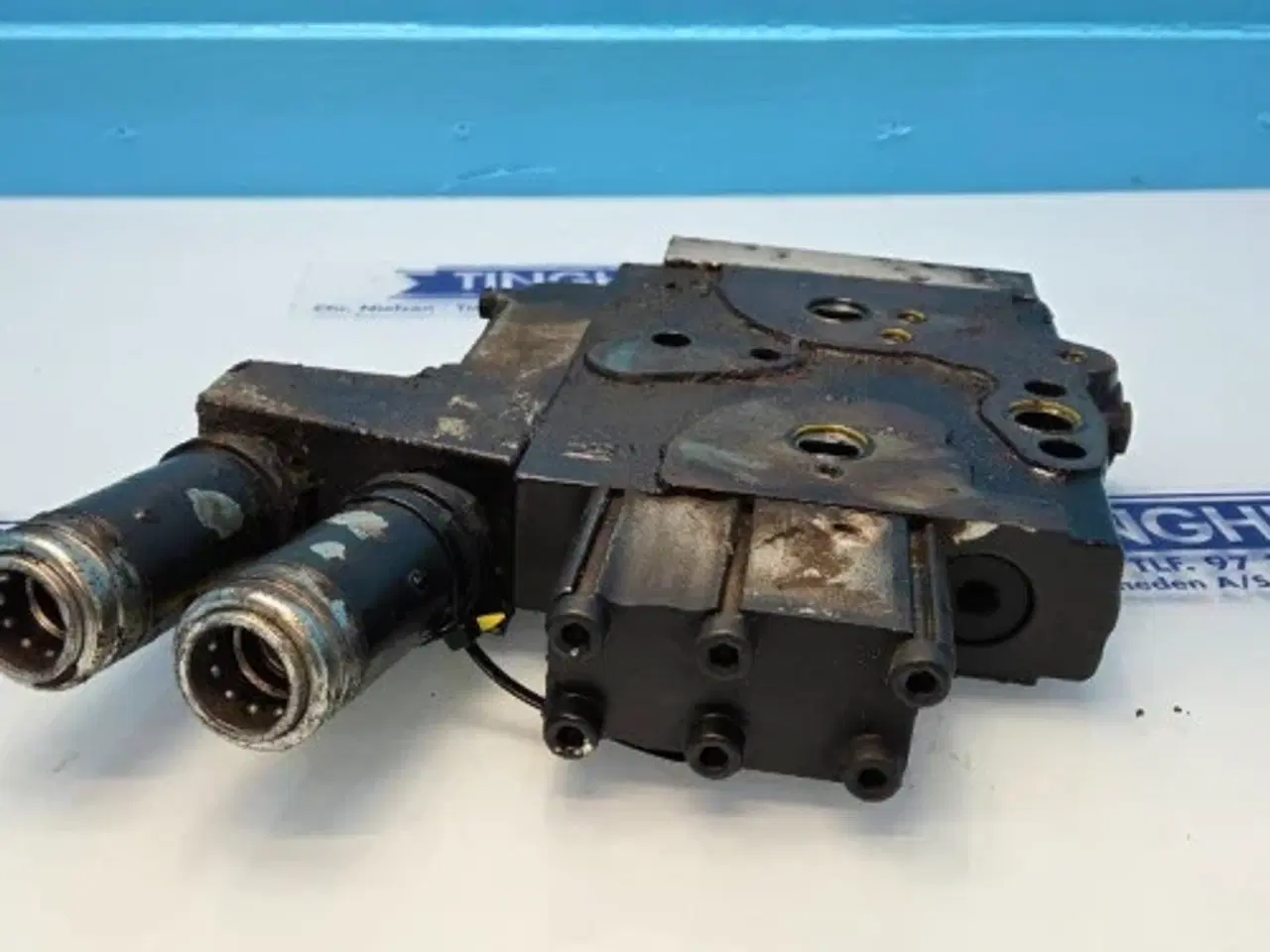 Billede 4 - Case Optum 300 Hydraulikventil 47723760