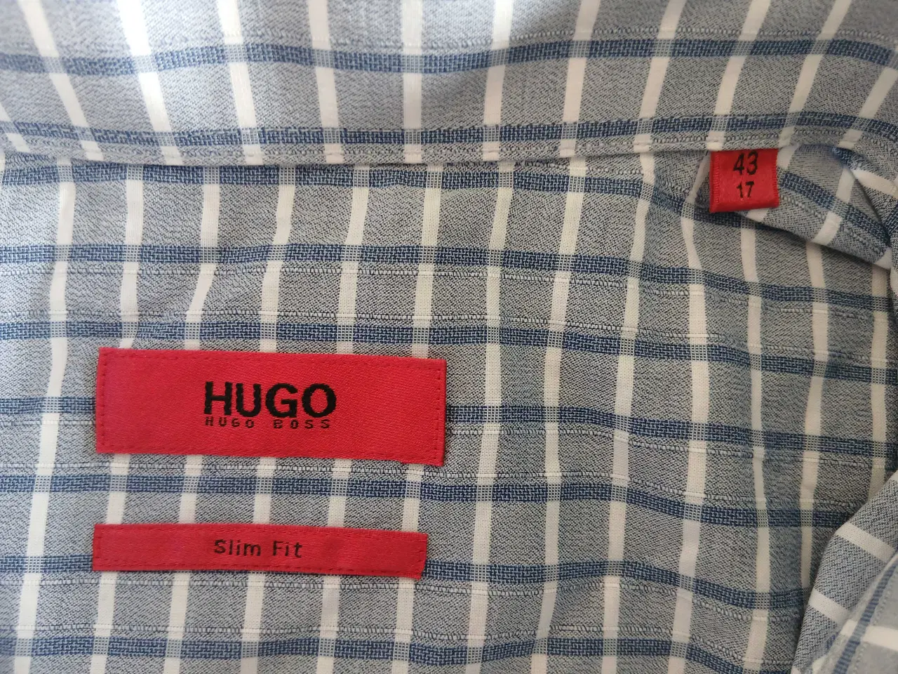 Billede 8 - Skjorte. Hugo Boss. 43/17