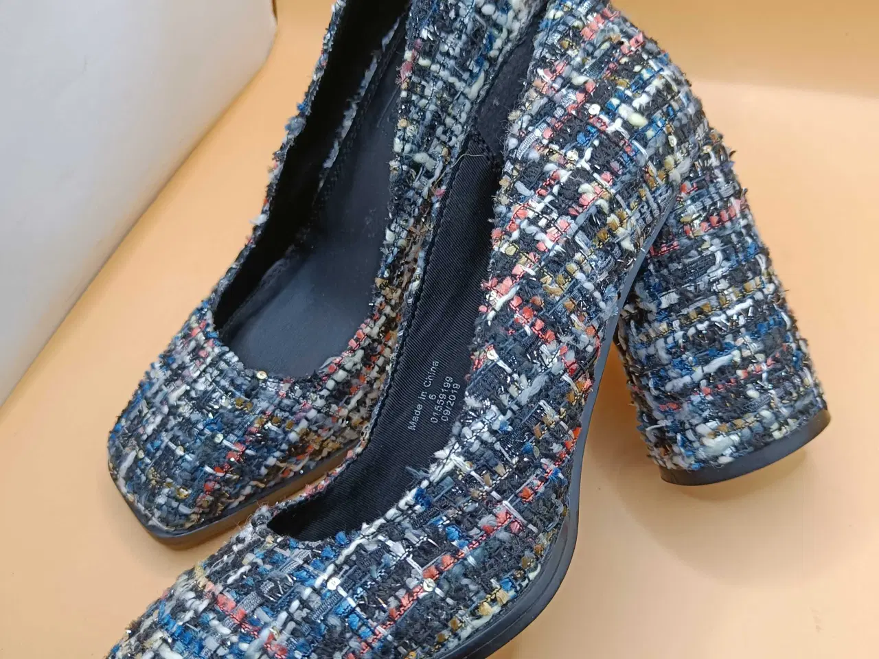 Billede 2 - ASOS 39str multi pumps med palliet 