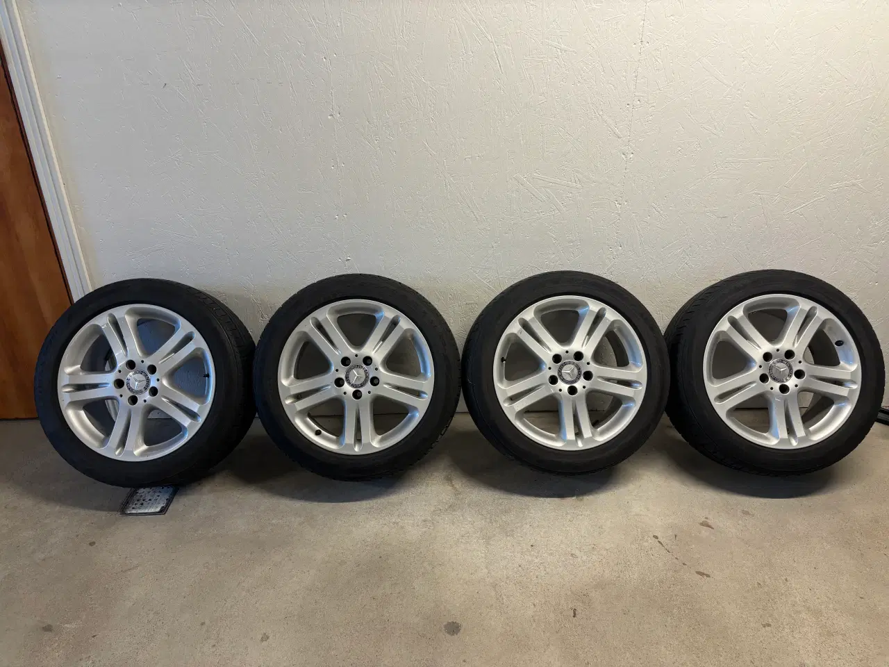 Billede 1 - 4 stk. Mercedes org. fælge