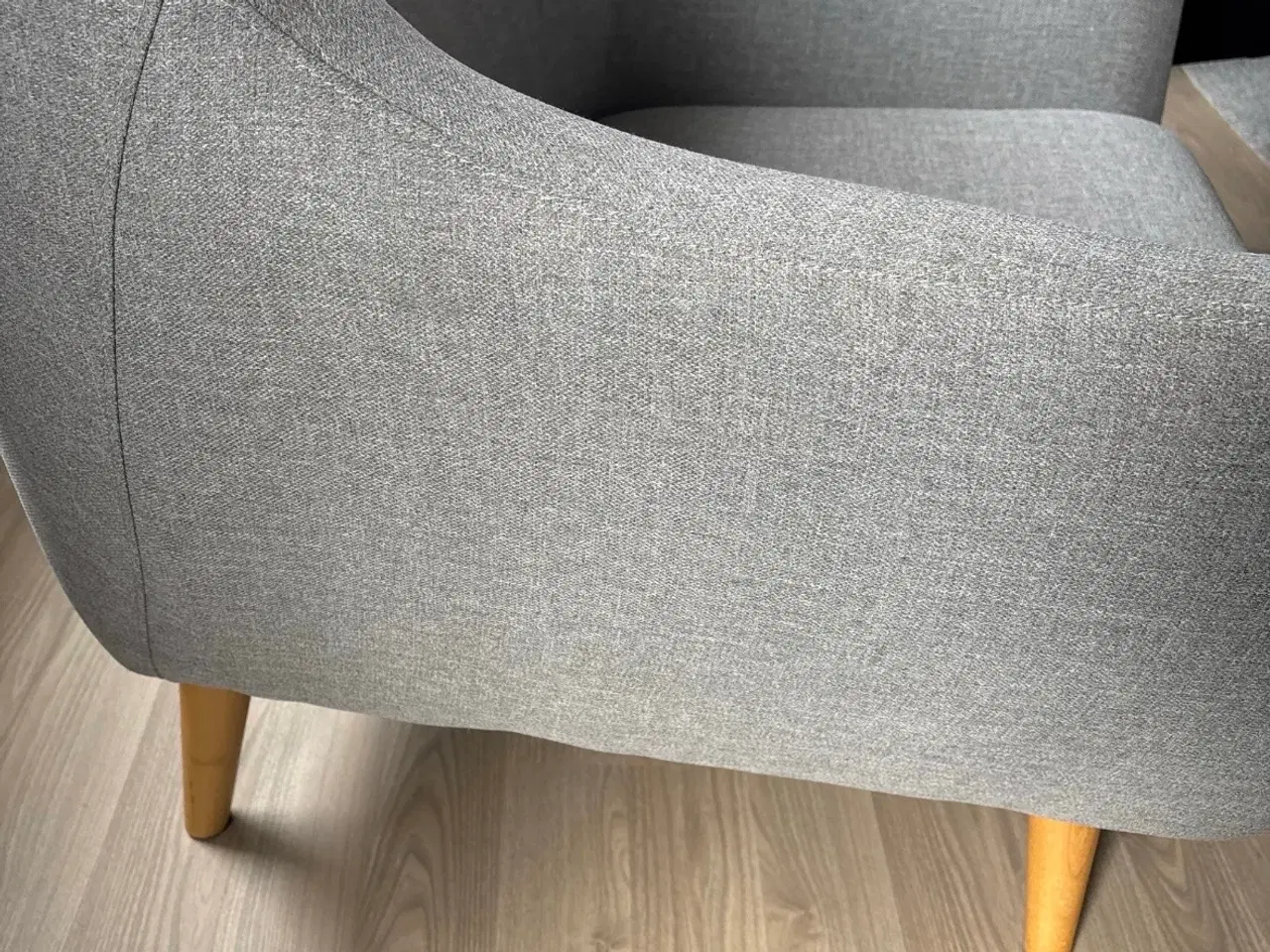 Billede 2 - Flot stol af stof 