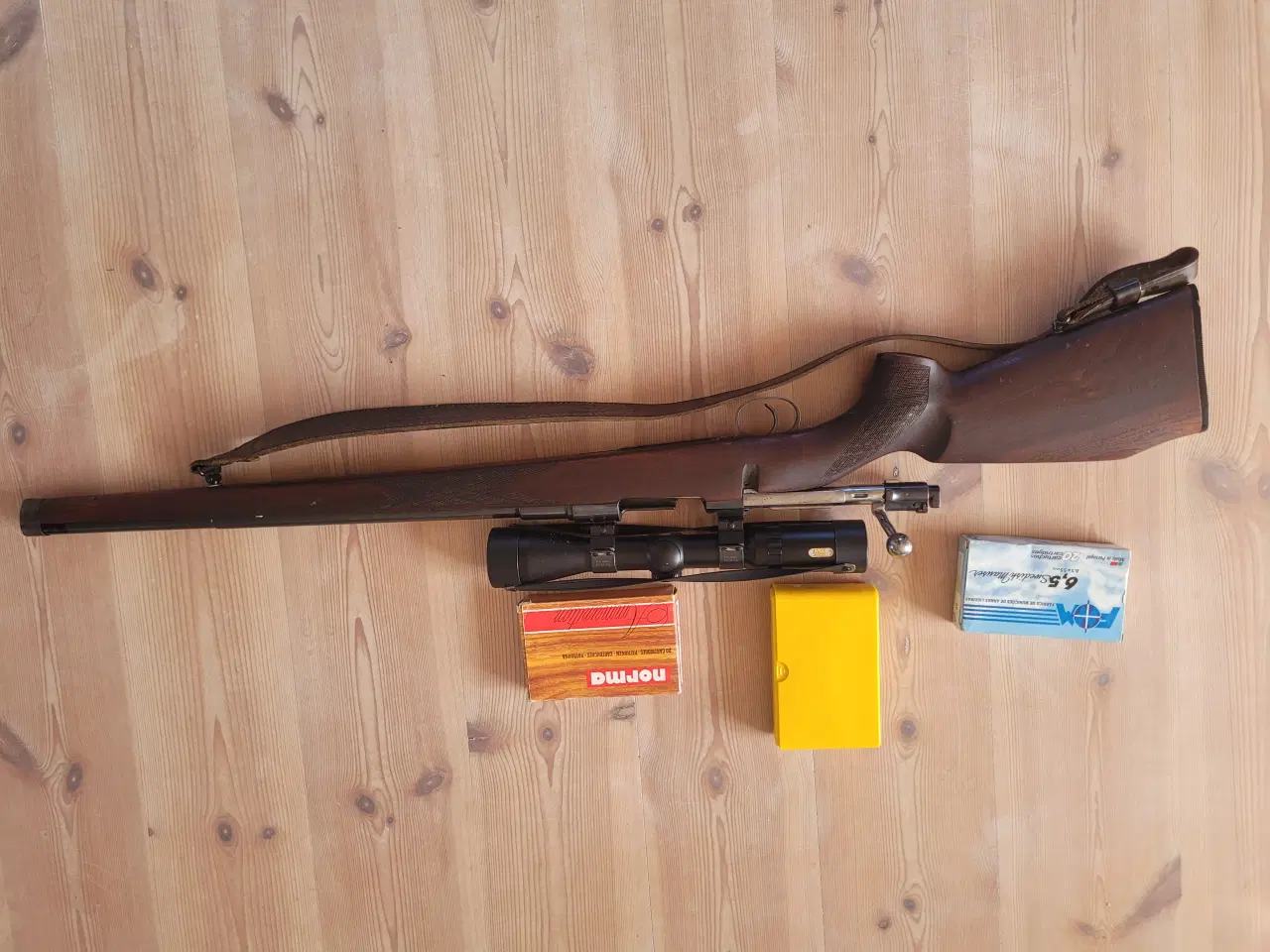Billede 1 -  Velholdt Carl Gustav riffel sælges billigt