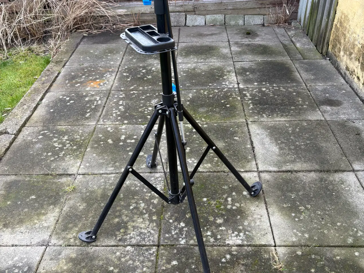 Billede 1 - Cykel arbejdsstationer og 2 Cykelholder e