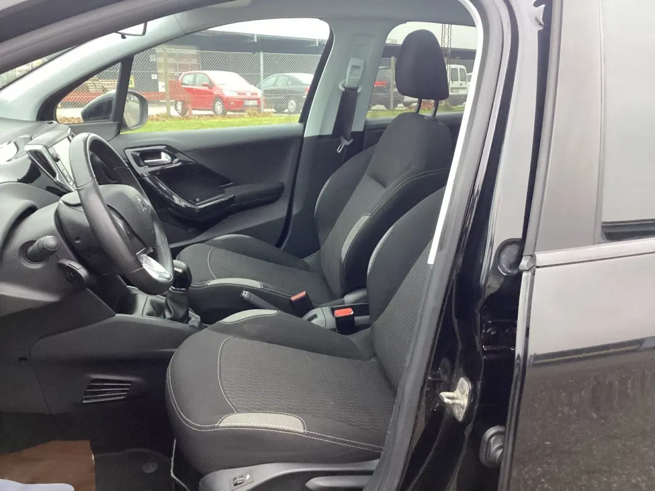 Billede 8 - Peugeot 208 1,6 BlueHDi 100 Chili Sky