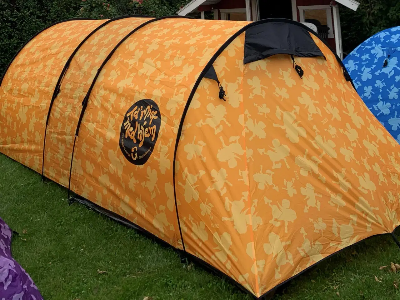 Billede 3 - Orange 4/6-personers telt fra SmukFest 2023.