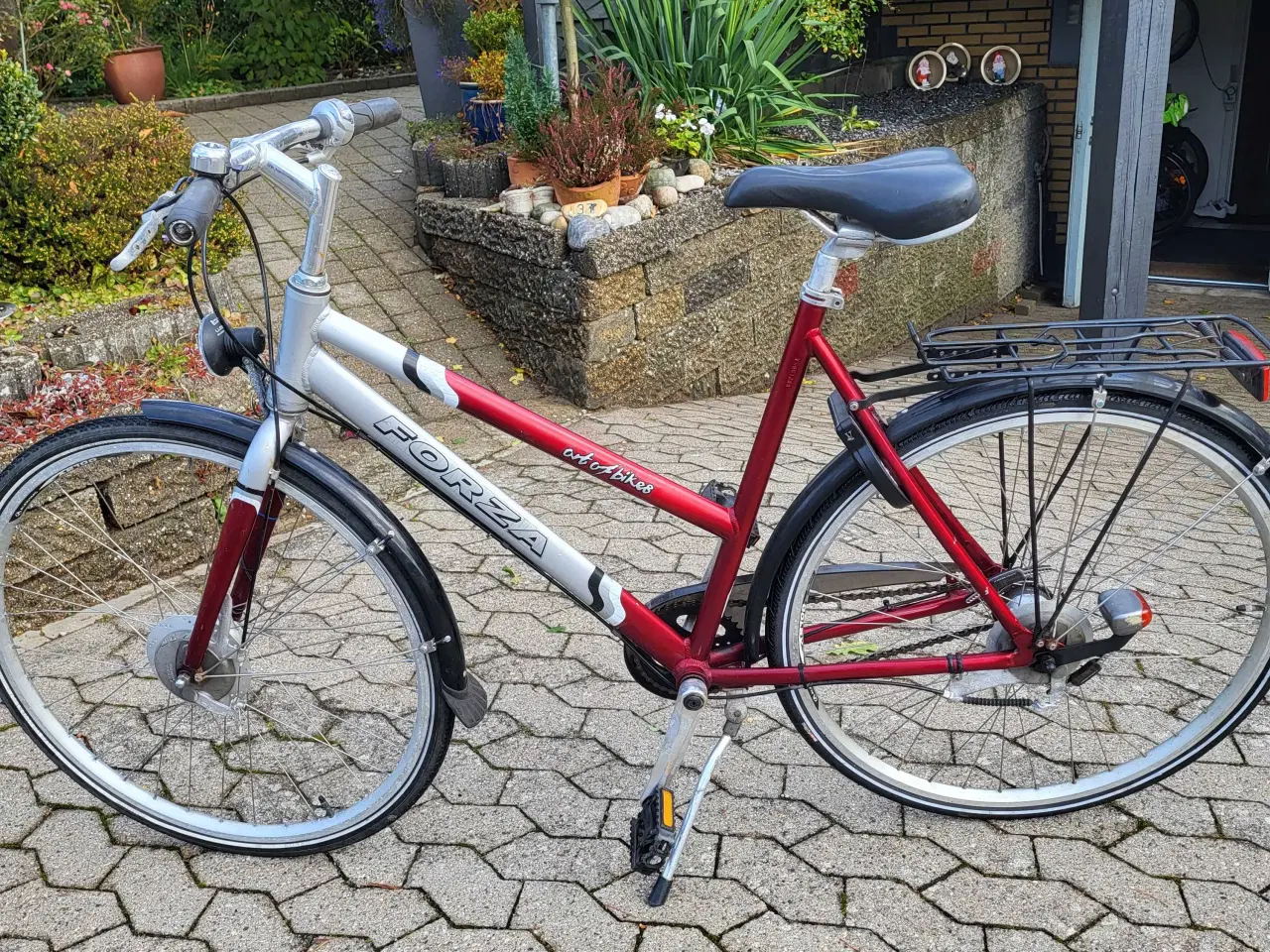 Billede 2 - Damecykel 28"