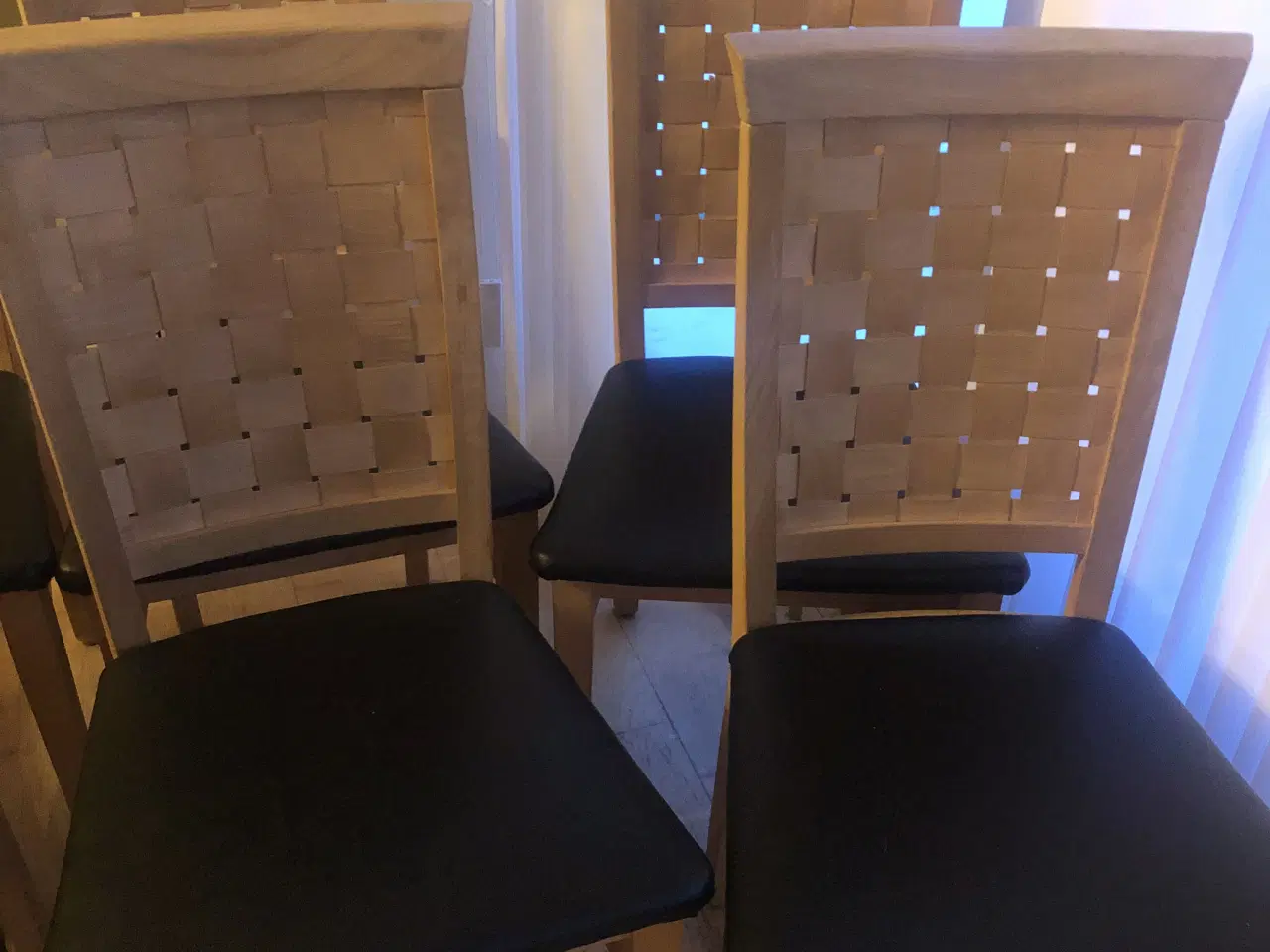 Billede 3 - Skovby stole i sæbebehandlet eg