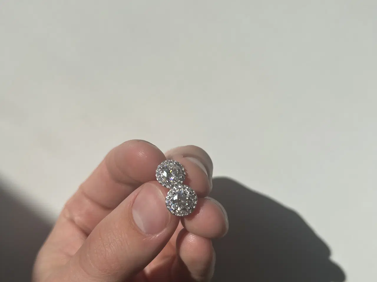 Billede 5 - Moissanite Halo øreringe 2 ct (1 per øre) · Hvidgu