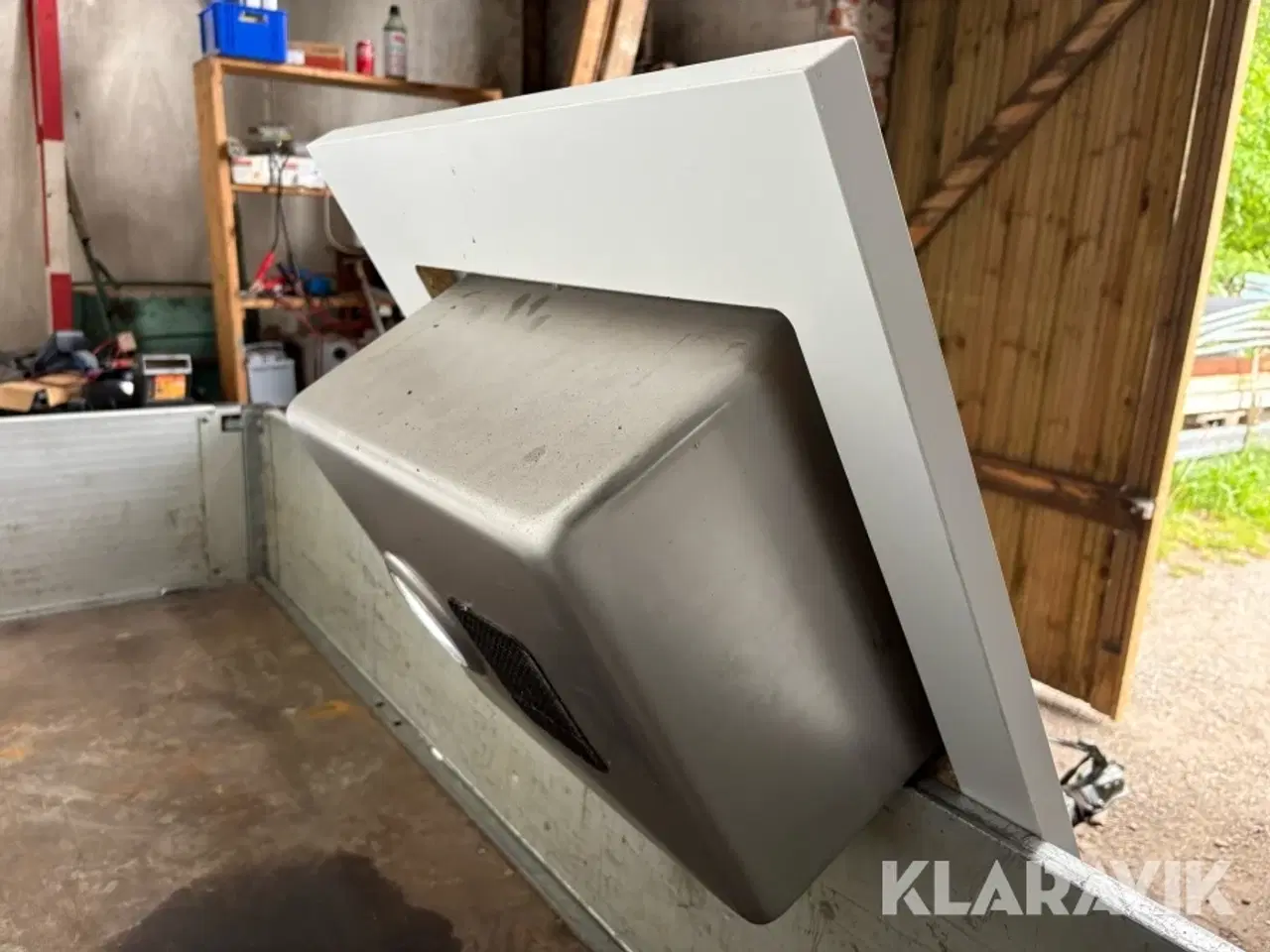 Billede 5 - Bordplader laminat med vask i højre side 8 styk