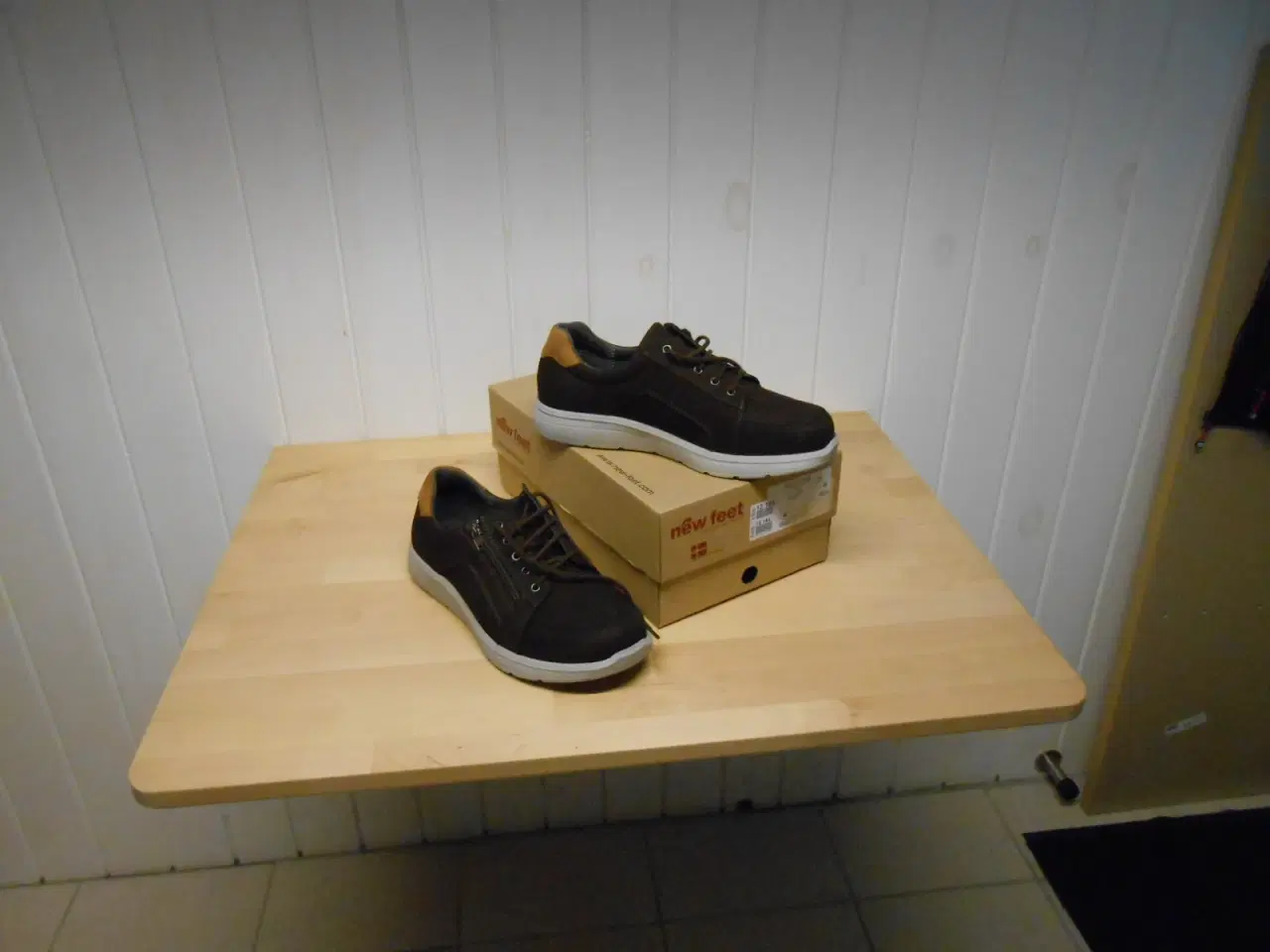 Billede 2 - Nye New feet sko