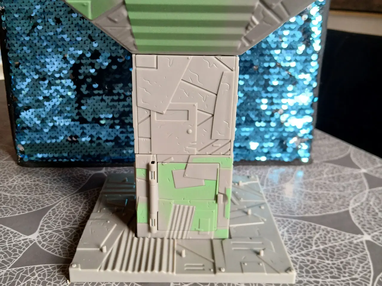 Billede 2 - FORNITE FIGURER 11 STK M/ TÅRN & MUR & SURF BOARD