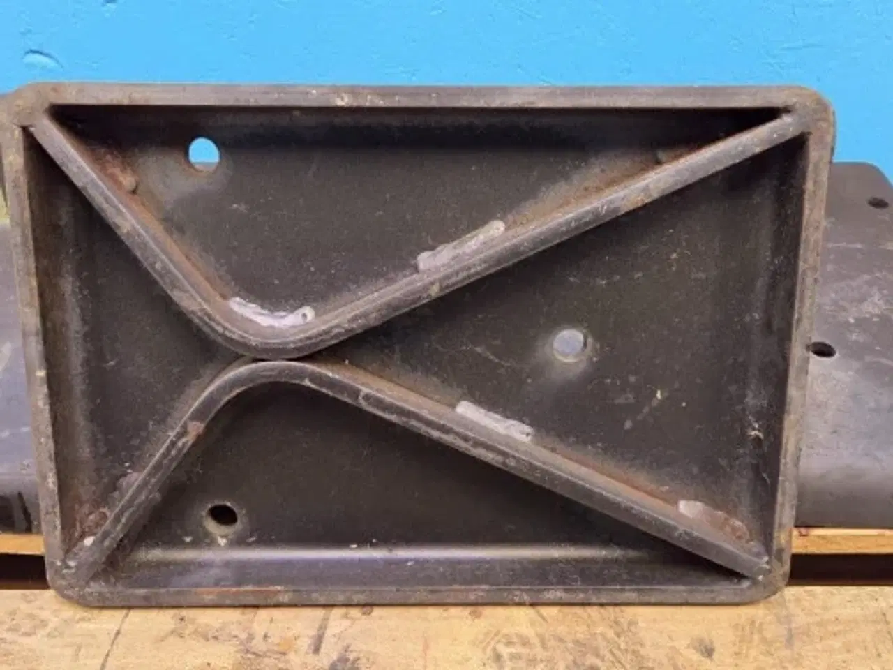 Billede 5 - New Holland B100B Bremseklods 87737015  4Stk