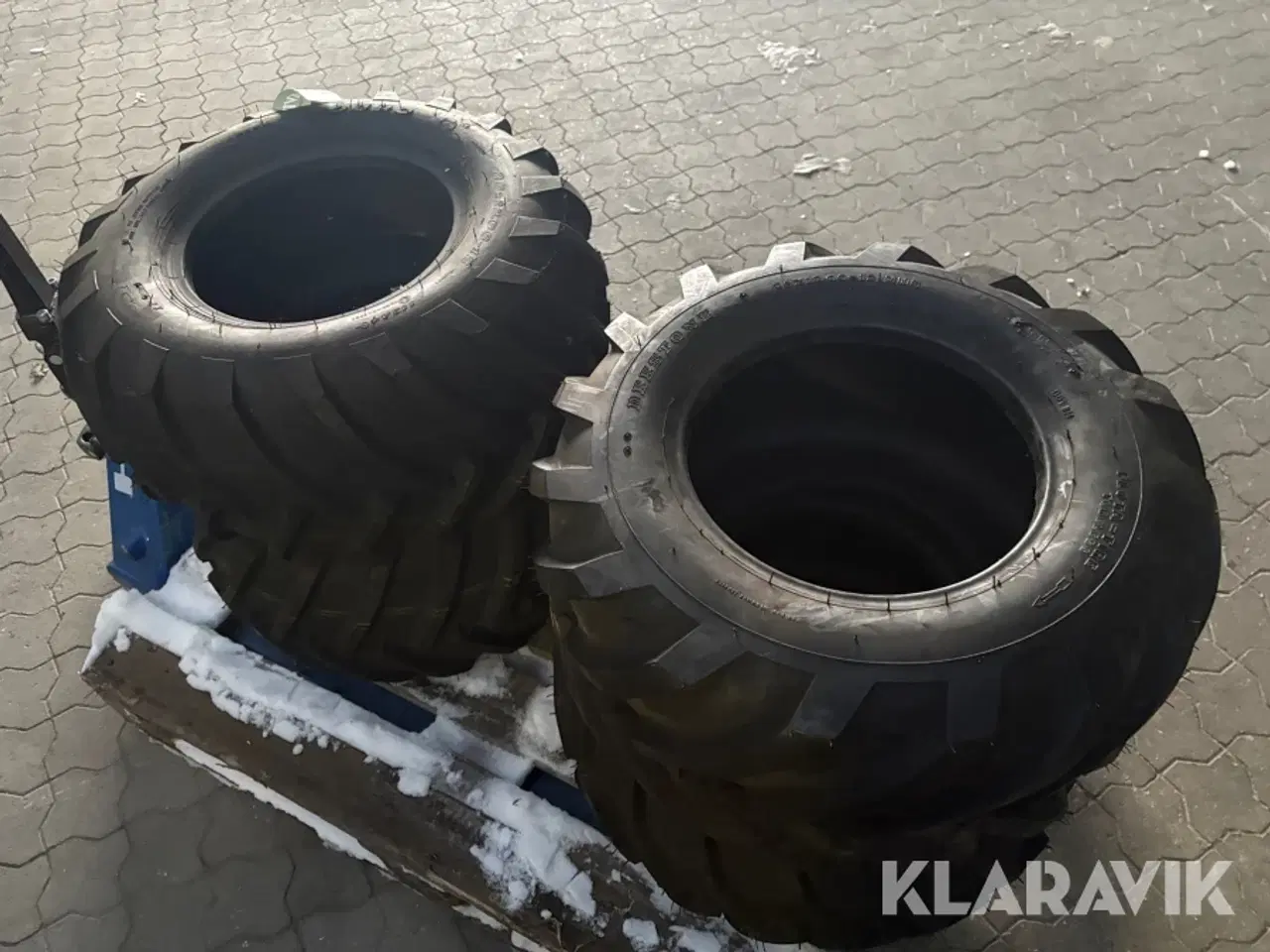 Billede 3 - Dæk Deestone og Duro 12 tommer 4 styk