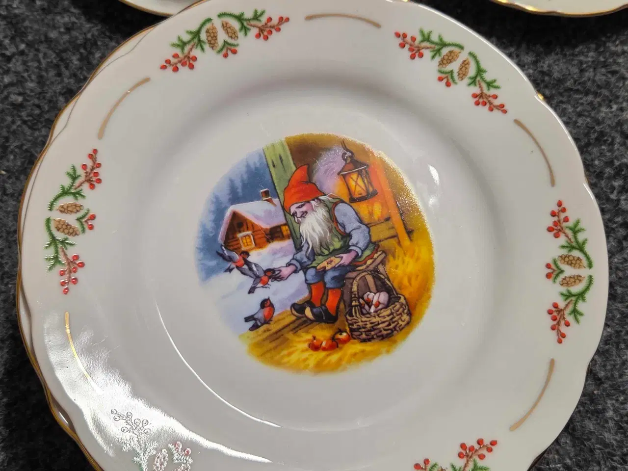 Billede 5 - Christineholm porcelæn, gammeldags Jul 