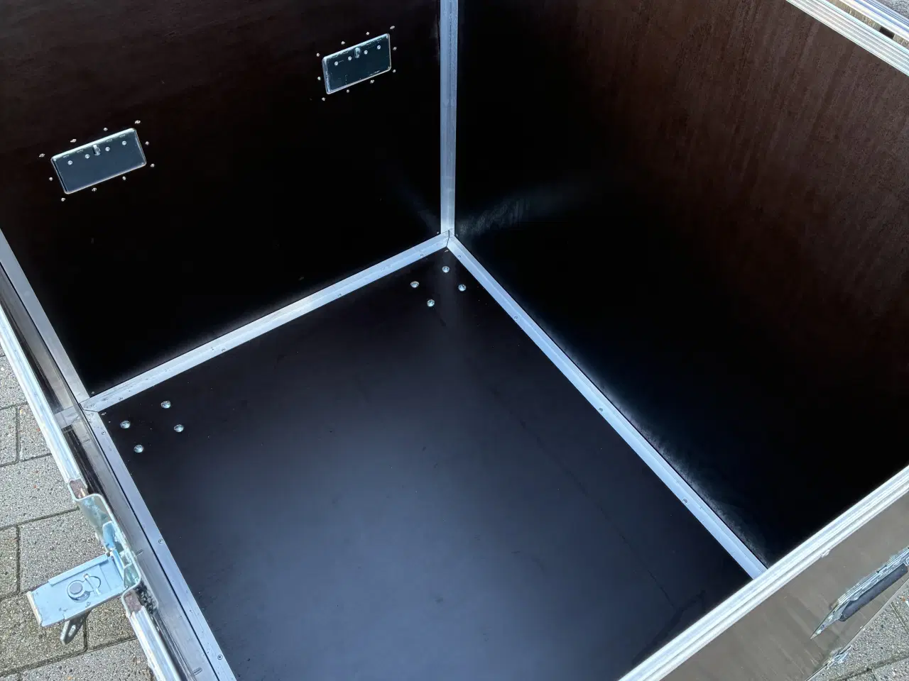 Billede 4 - 2 stk Flightcase med hjul