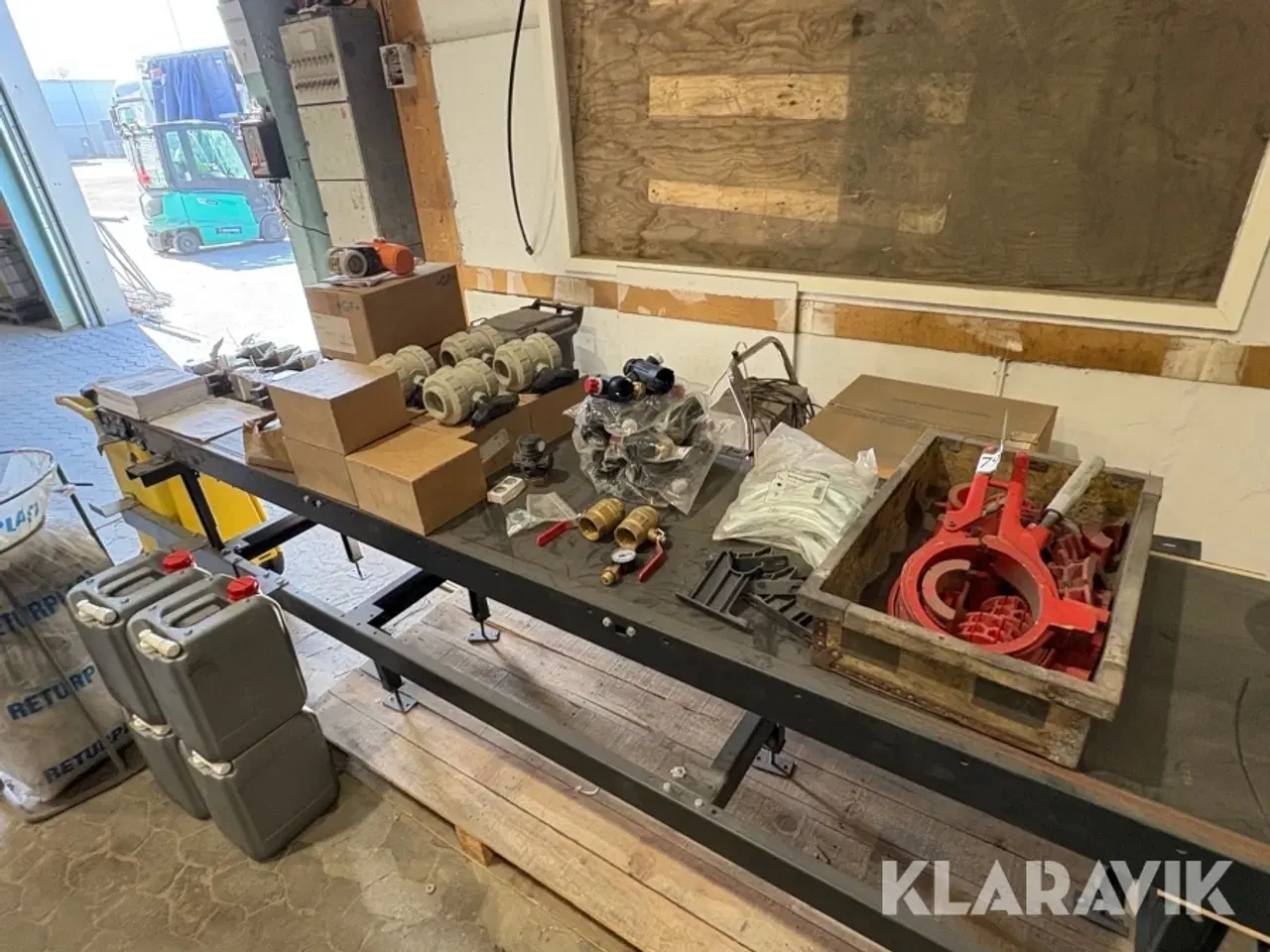 Billede 1 - Ventiler og rørskærere med mere diverse parti Lot