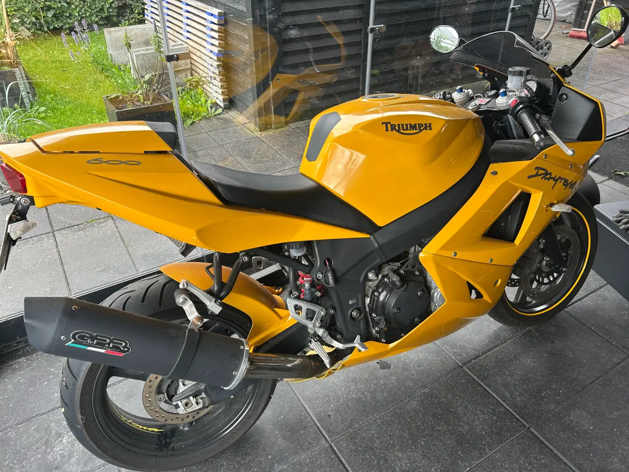 Billede 2 - Triumph Daytona 600