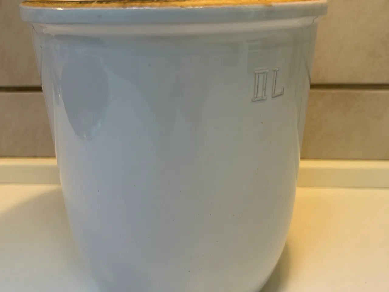 Billede 1 - Hvid sylte krukke 2 L