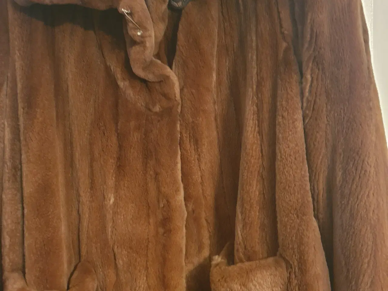 Billede 2 - Mink Pels str. 42