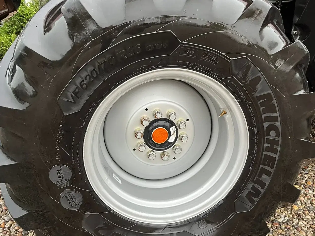 Billede 17 - Case IH 8250 Axial-Flow med 35fod Varicut skærebord. Dansk maskine