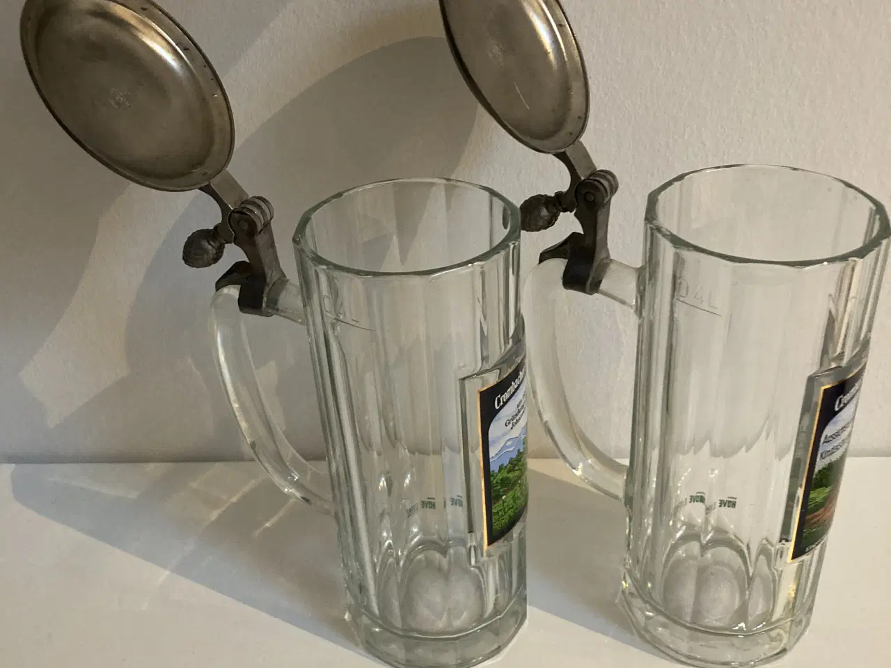 Billede 3 - 2 ølkrus med tinlåg