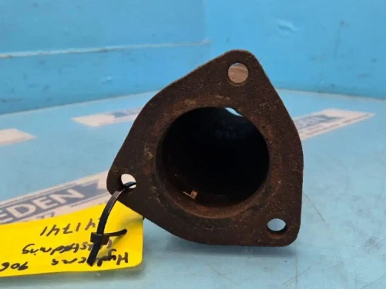 Billede 12 - Hydrema 906B Udstødningsrør 241741