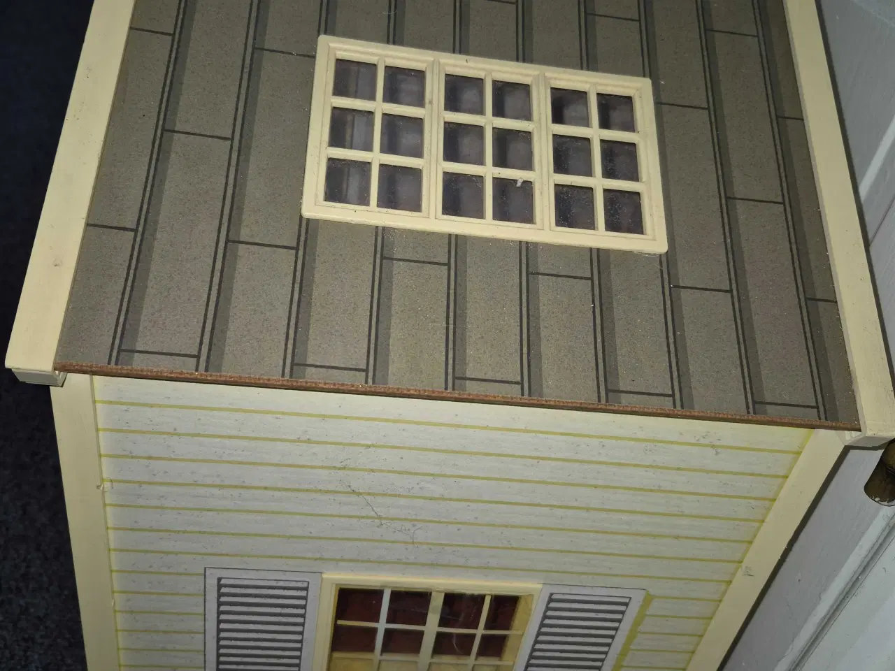 Billede 12 - Dallas lundby dukkehus + kassen