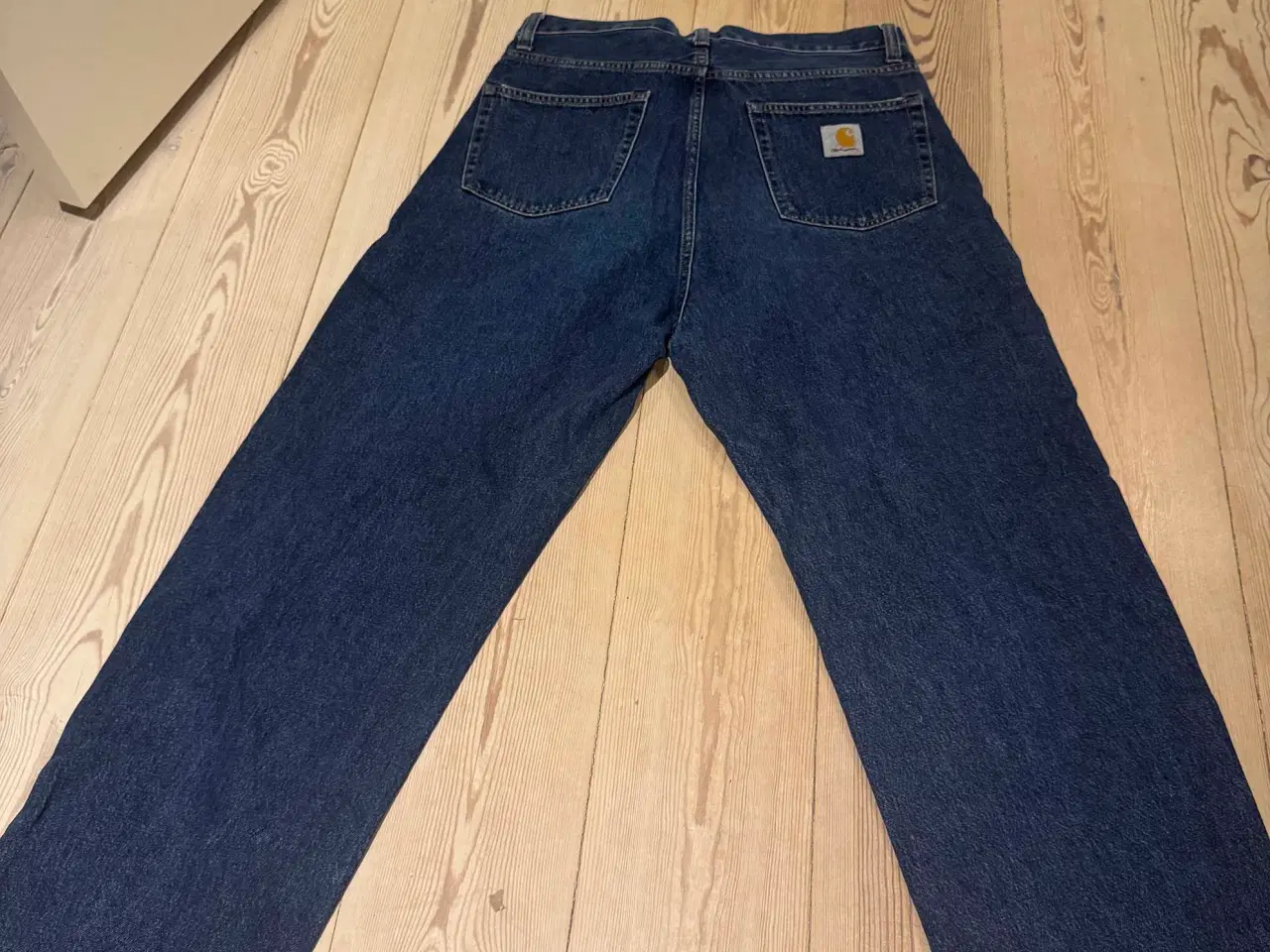 Billede 3 - Jeans str. 32