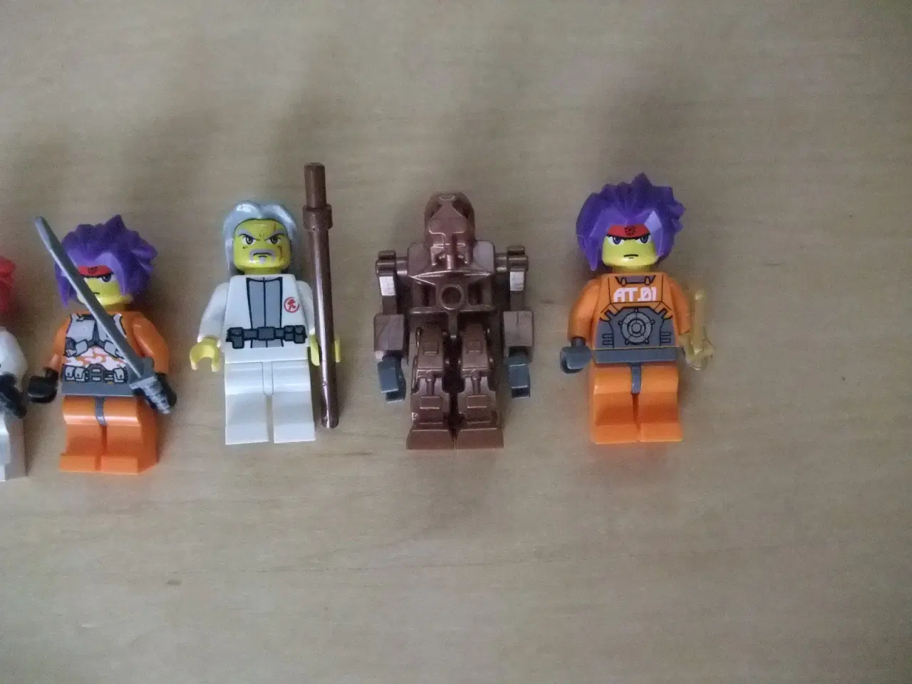 Billede 3 - Lego Exo Force Figurer+Våben 