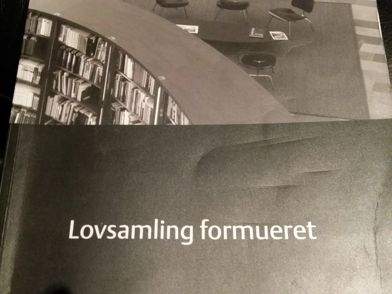 Billede 1 - Lovsamling formueret