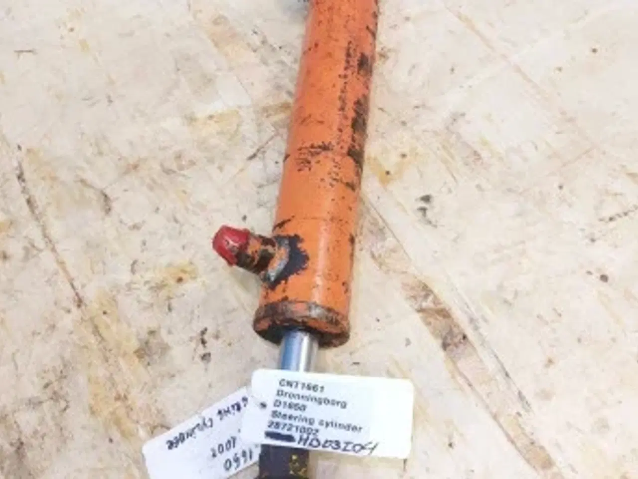 Billede 8 - Dronningborg D1650 Steering Cylinder 28721002