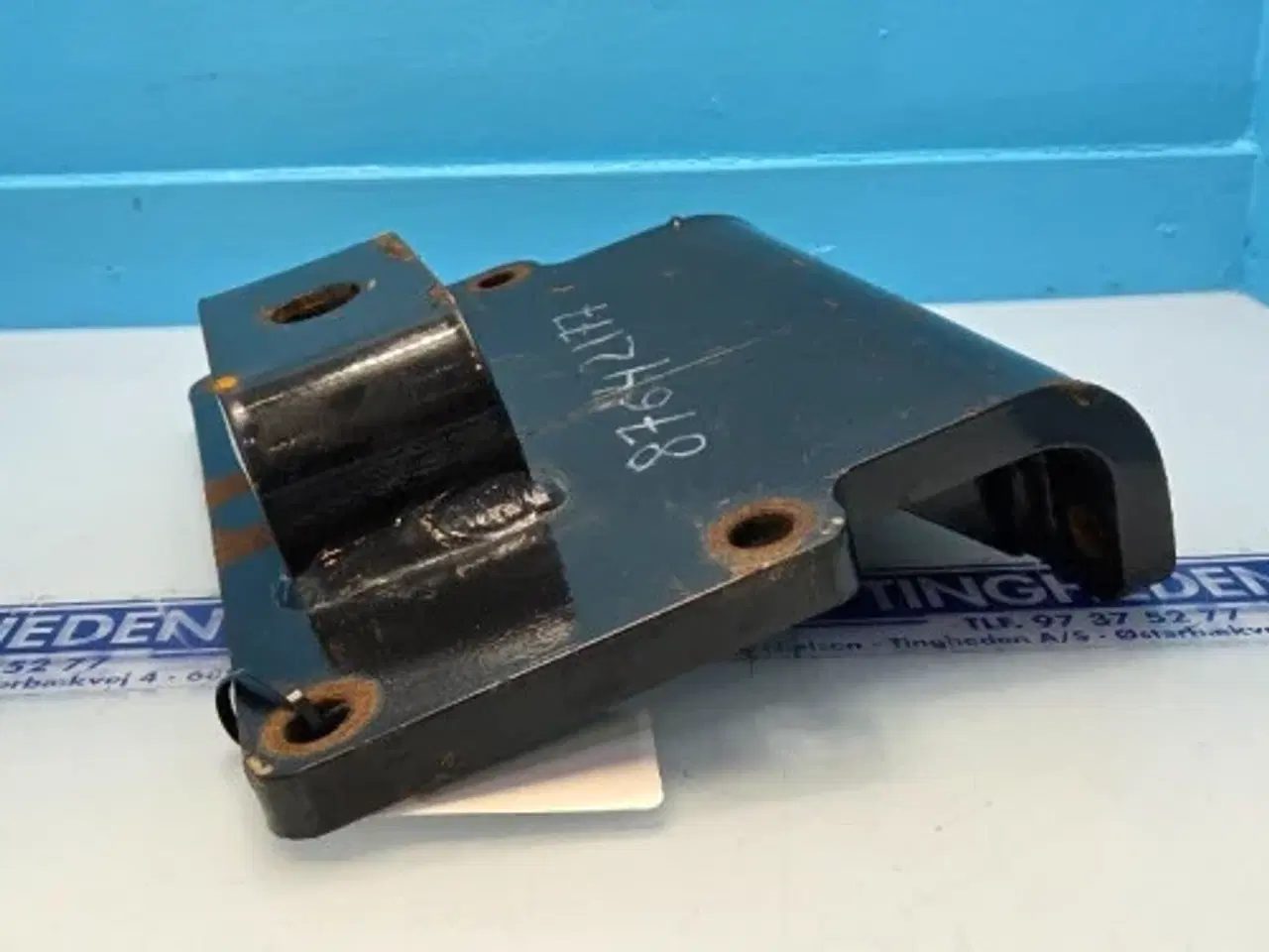 Billede 3 - New Holland T6030 Beslag 84642177