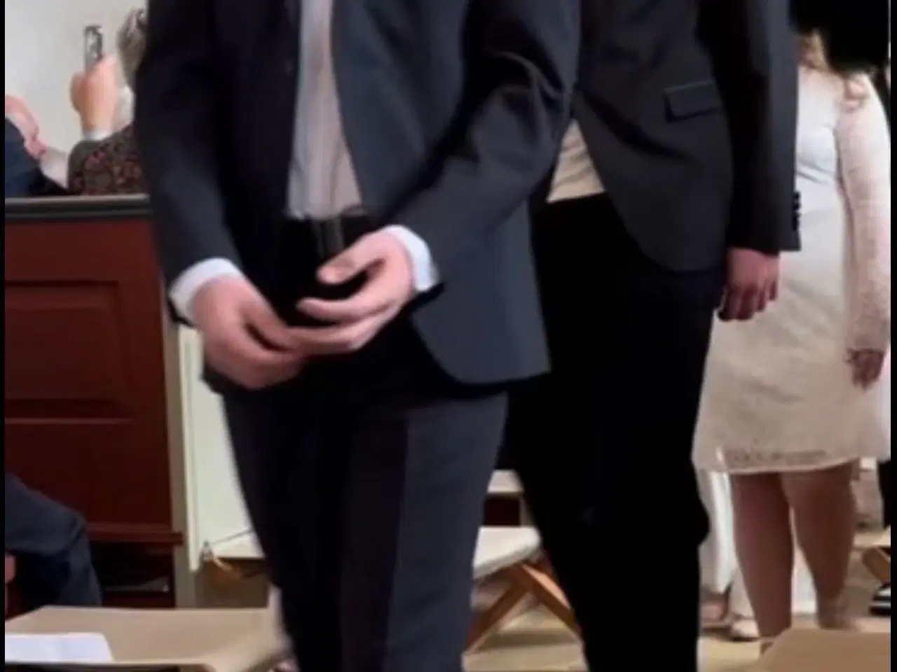 Billede 1 - Lindbergh jakkesæt - konfirmation 