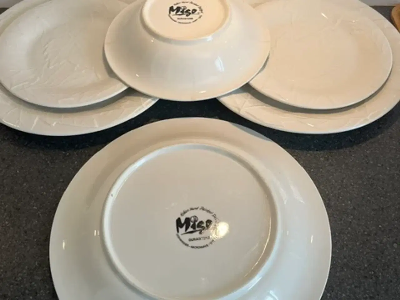 Billede 2 - Smukt MISO Durastone stel med reliefmønster–6 dele