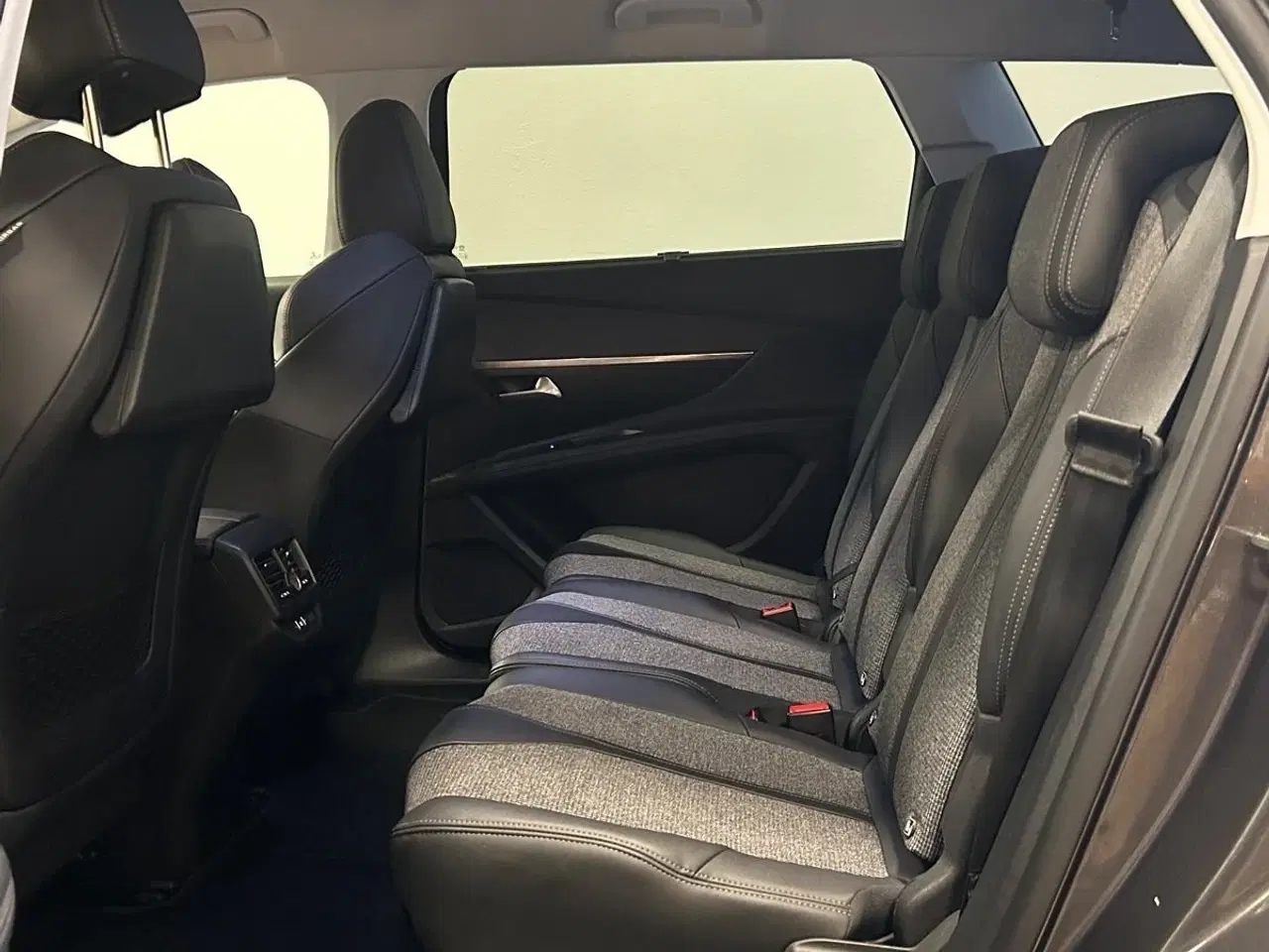 Billede 9 - Peugeot 5008 1,2 e-THP 130 Allure EAT6 7prs