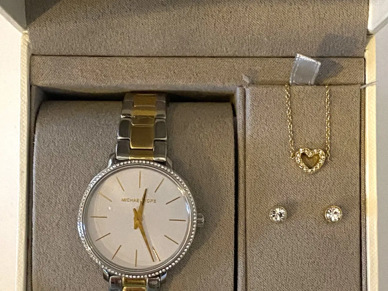 Billede 2 - Michael kors armbåndsur - Jukegave ide