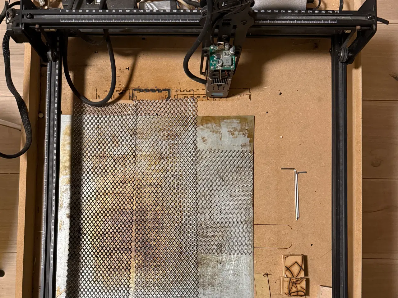 Billede 1 - Laserskære