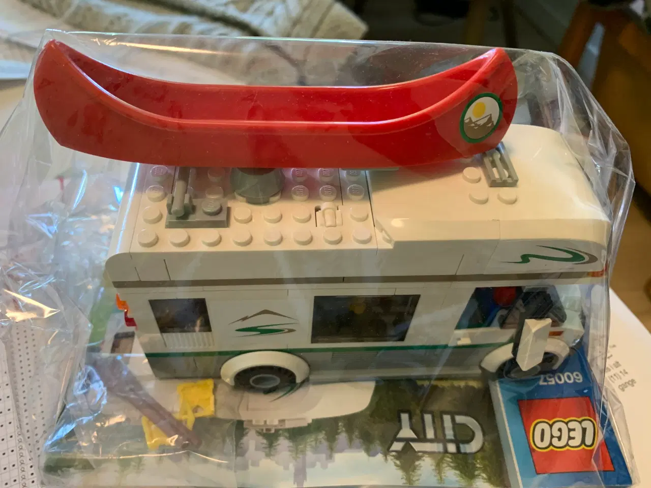 Billede 2 - Lego City 60057 autocamper 