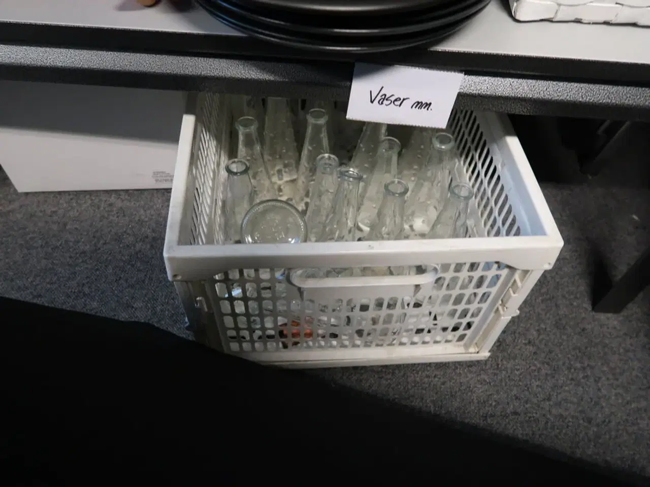 Billede 9 - Kaffe, te, minimælk til kaffe, div. Køkkenservice m.m.