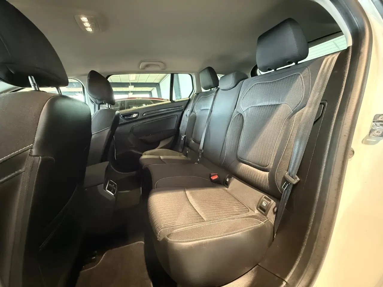 Billede 8 - Renault Megane IV 1,2 TCe 100 Zen Sport Tourer